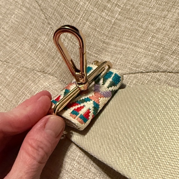 Colorful Geometric Strap - Picture 4 of 7